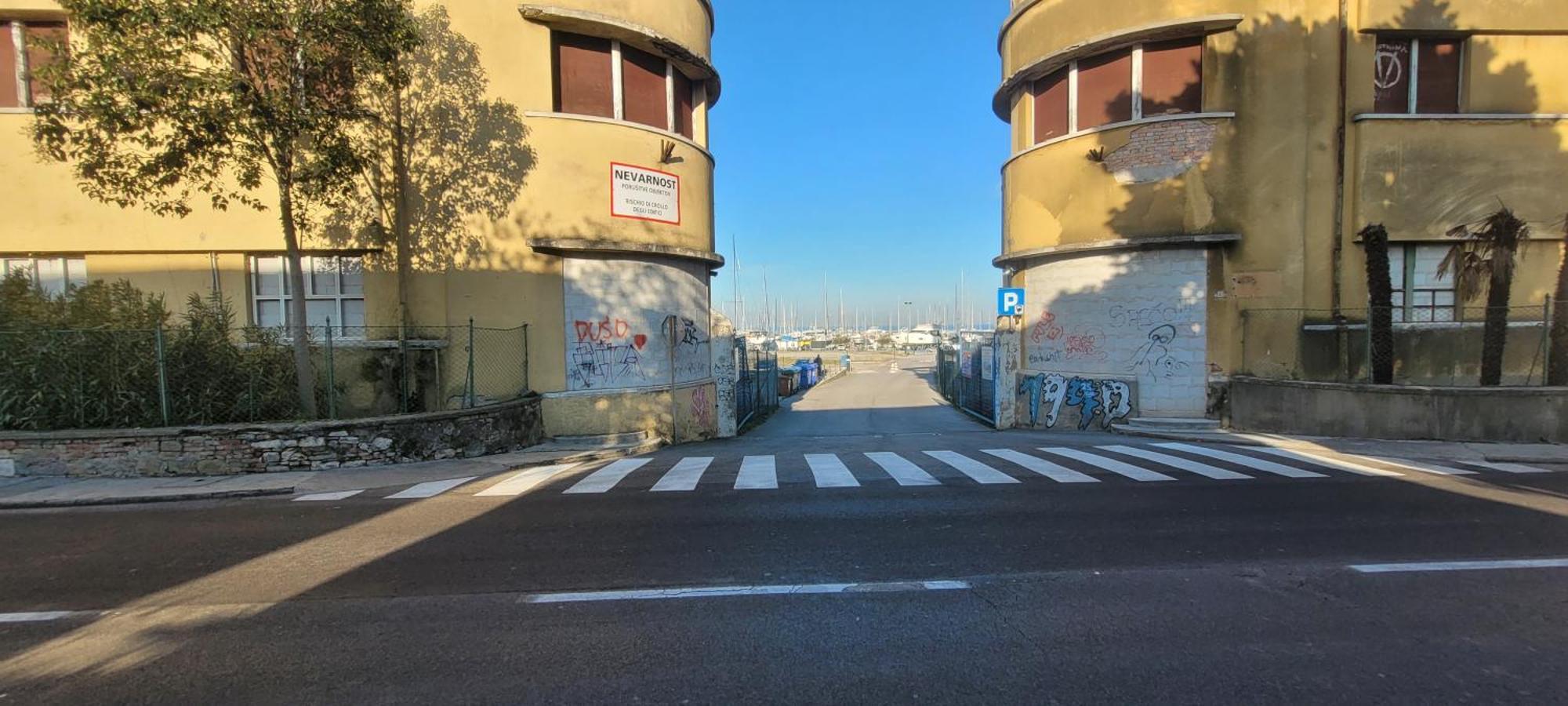 Apartmaji Soncek 伊佐拉 外观 照片