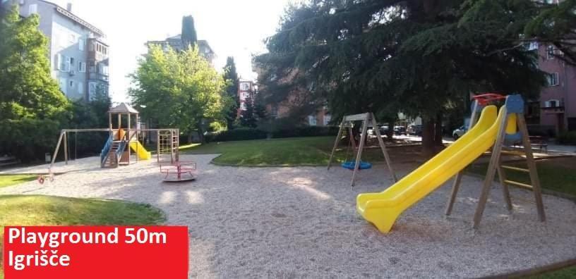 Apartmaji Soncek 伊佐拉 外观 照片